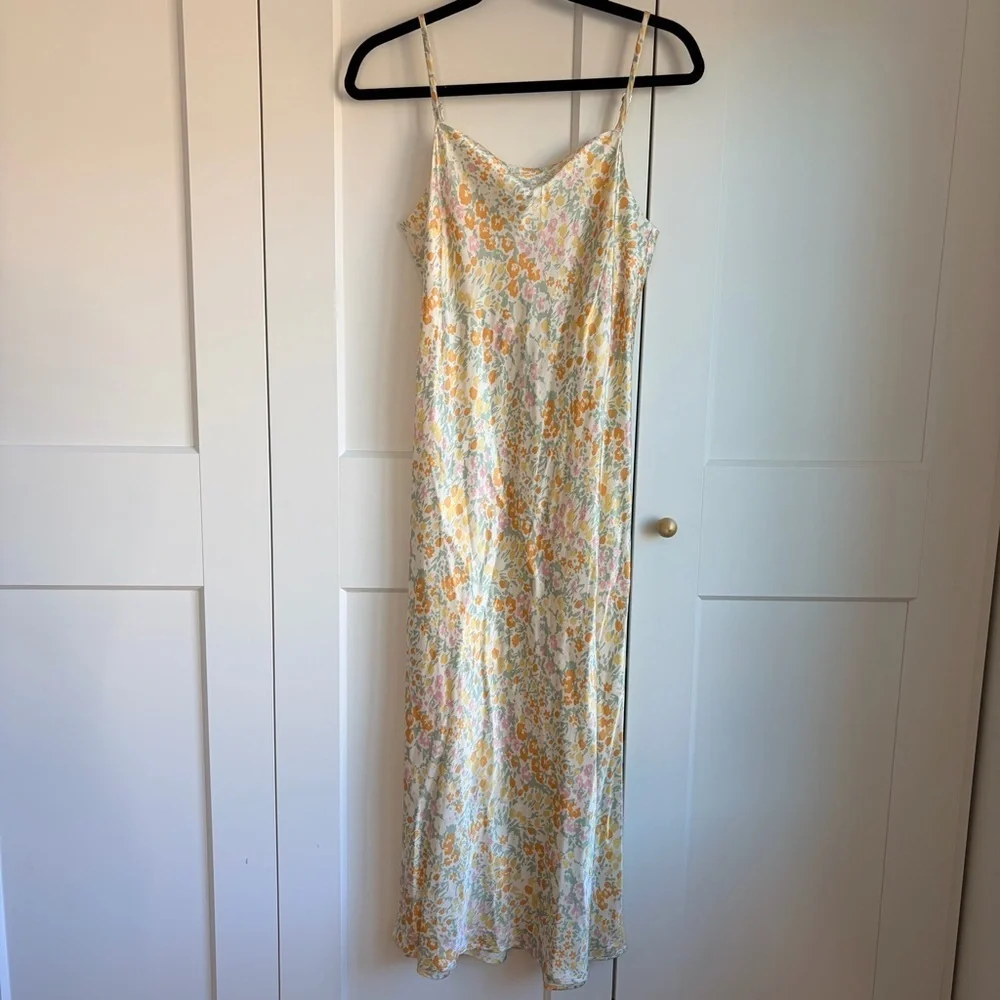 Rails Mina Summer Meadow Floral Dress in Cream and Orange | M - Picture 4 of 9